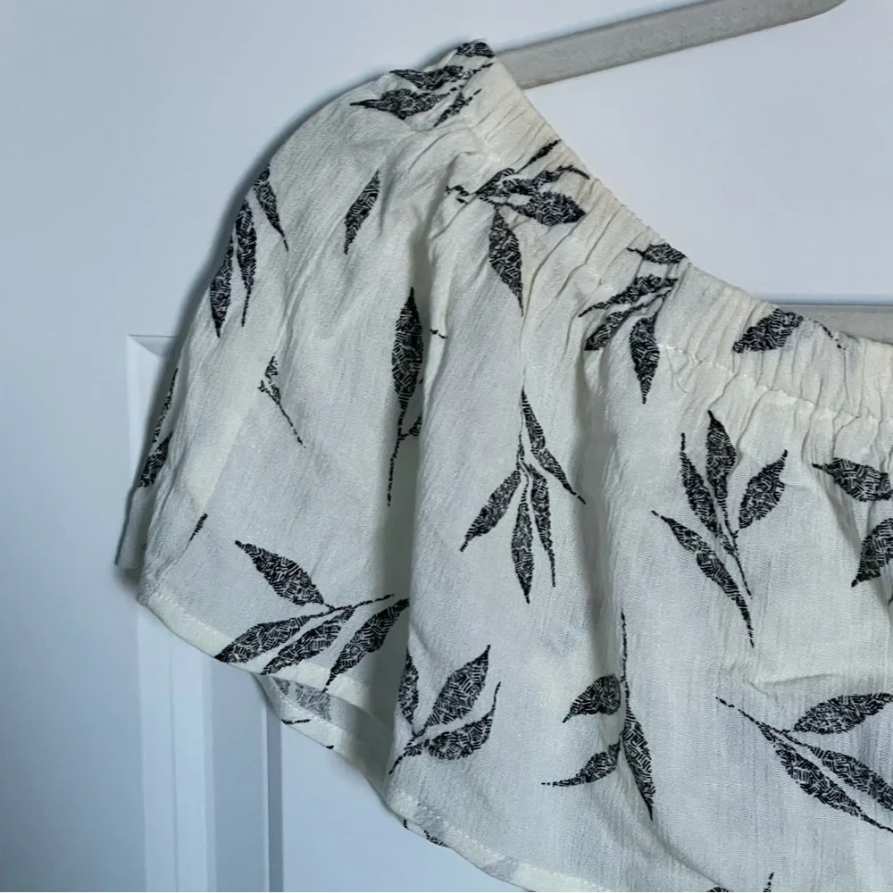 Baltic Born Leaf Print Off Shoulder Maxi Dress 18964 - Picture 8 of 14